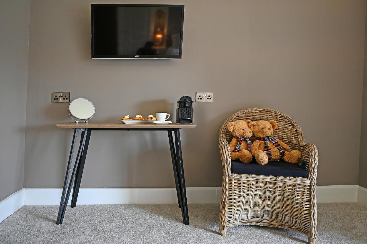 Larkhill House Hotel พอร์ตรัช ภายนอก รูปภาพ