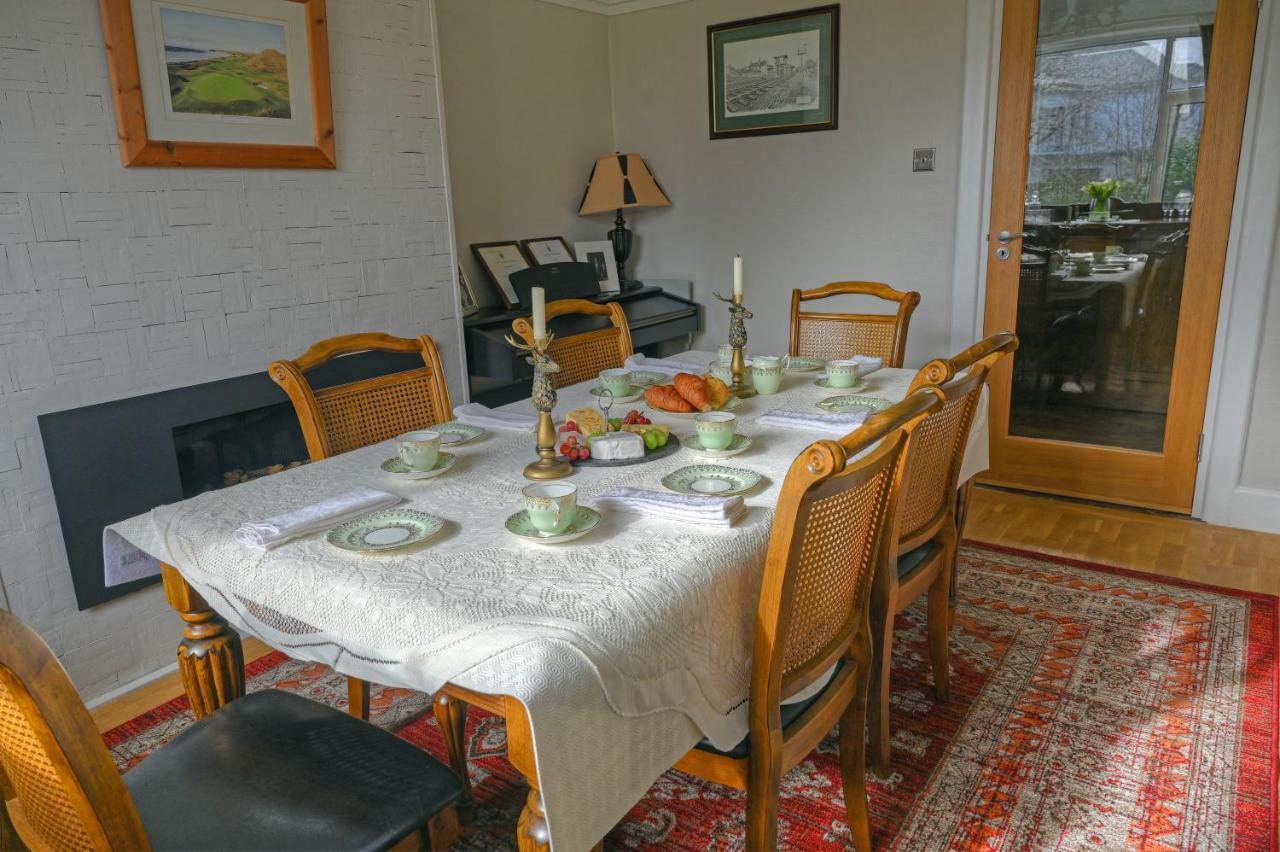 Larkhill House Hotel พอร์ตรัช ภายนอก รูปภาพ