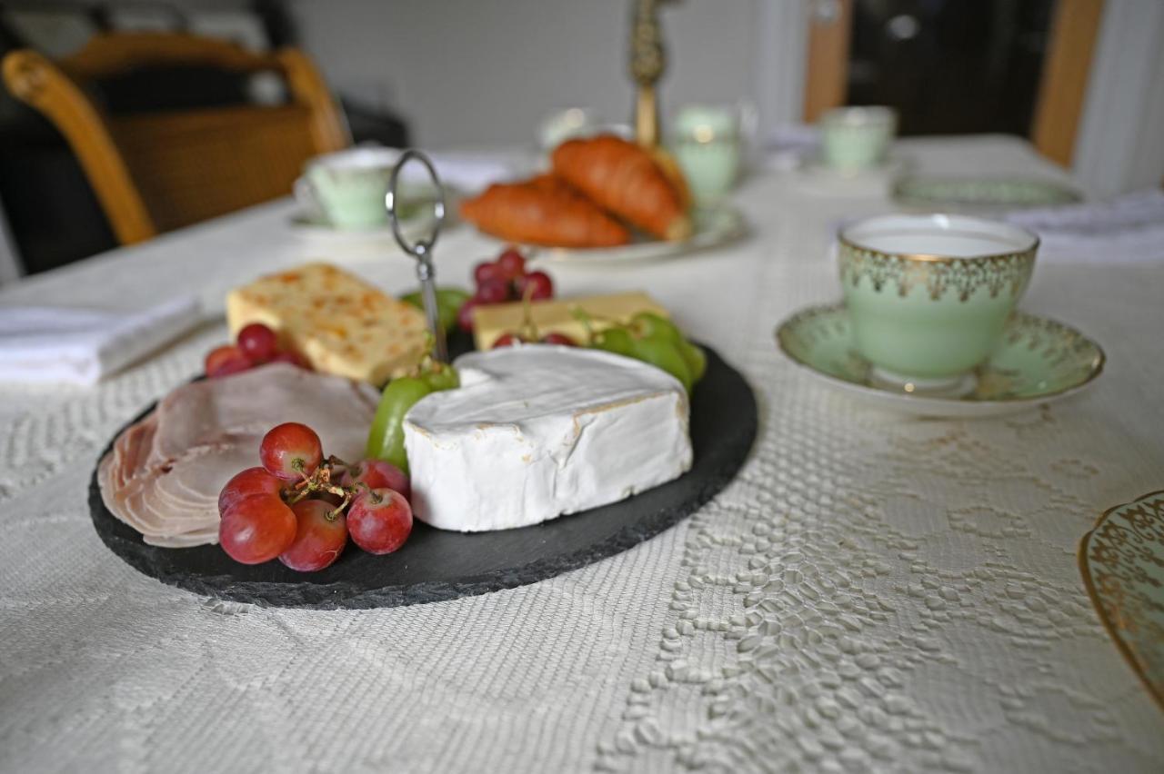 Larkhill House Hotel พอร์ตรัช ภายนอก รูปภาพ