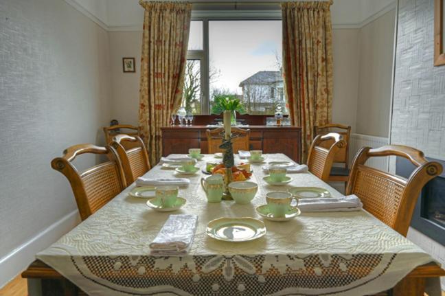 Larkhill House Hotel พอร์ตรัช ภายนอก รูปภาพ