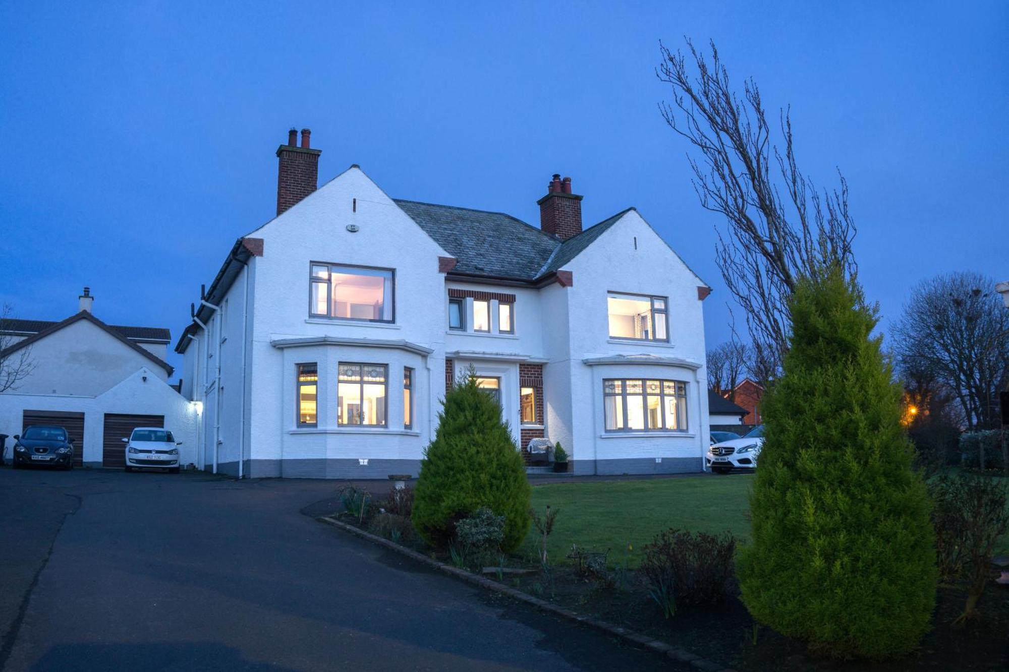 Larkhill House Hotel พอร์ตรัช ภายนอก รูปภาพ